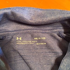 Wmns Under Armor heat gear size small top